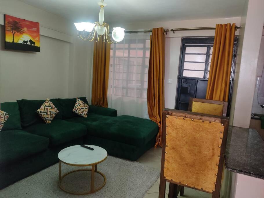 Apartment Nancy's Nest Fast Internet Free Parking,south B