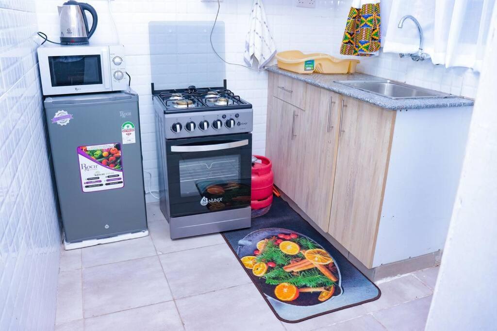 Apartment Luxurious One Bedroom Furnished In South B,nairobi Along Mombasa Road *