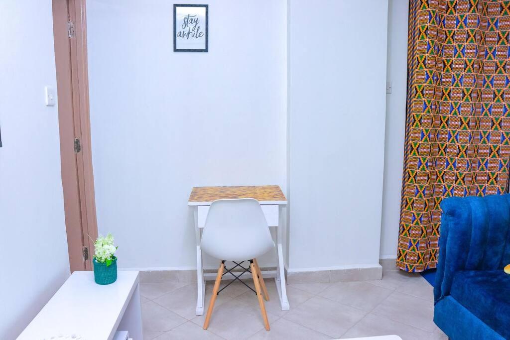 Apartment Luxurious One Bedroom Furnished In South B,nairobi Along Mombasa Road