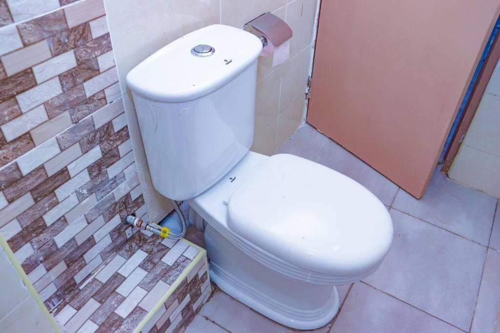 Luxurious One Bedroom Furnished In South B,nairobi Along Mombasa Road *
