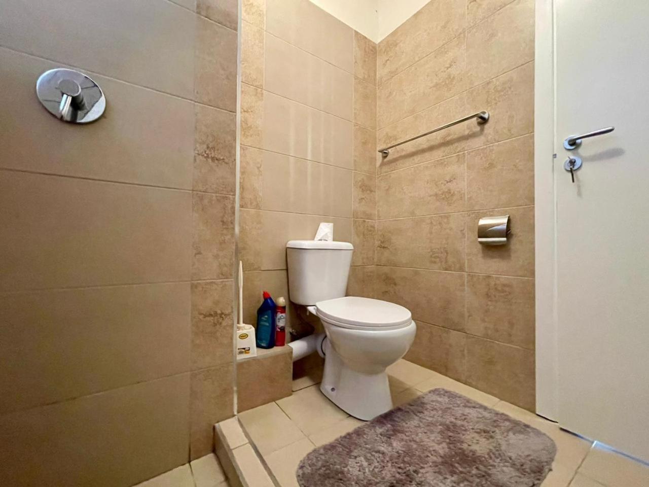 Executive 3-bed In Kitusuru Apartment *