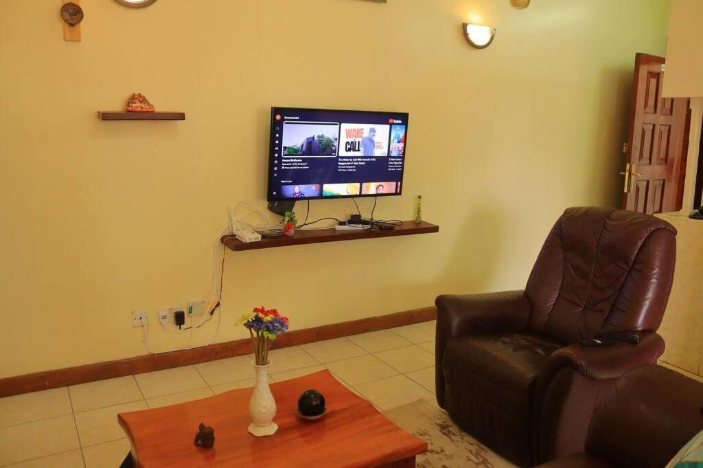 Apartment Homely 1 Bedroom With A Balcony, Westlands *