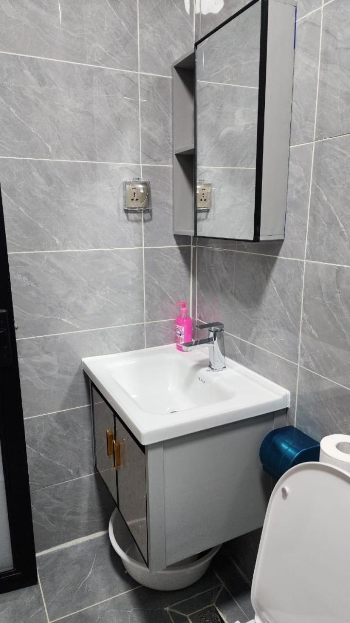 Apartment Cozy In Kilimani Near Yaya Center