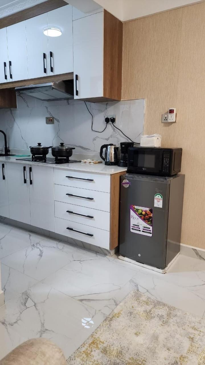 Cozy In Kilimani Near Yaya Center *