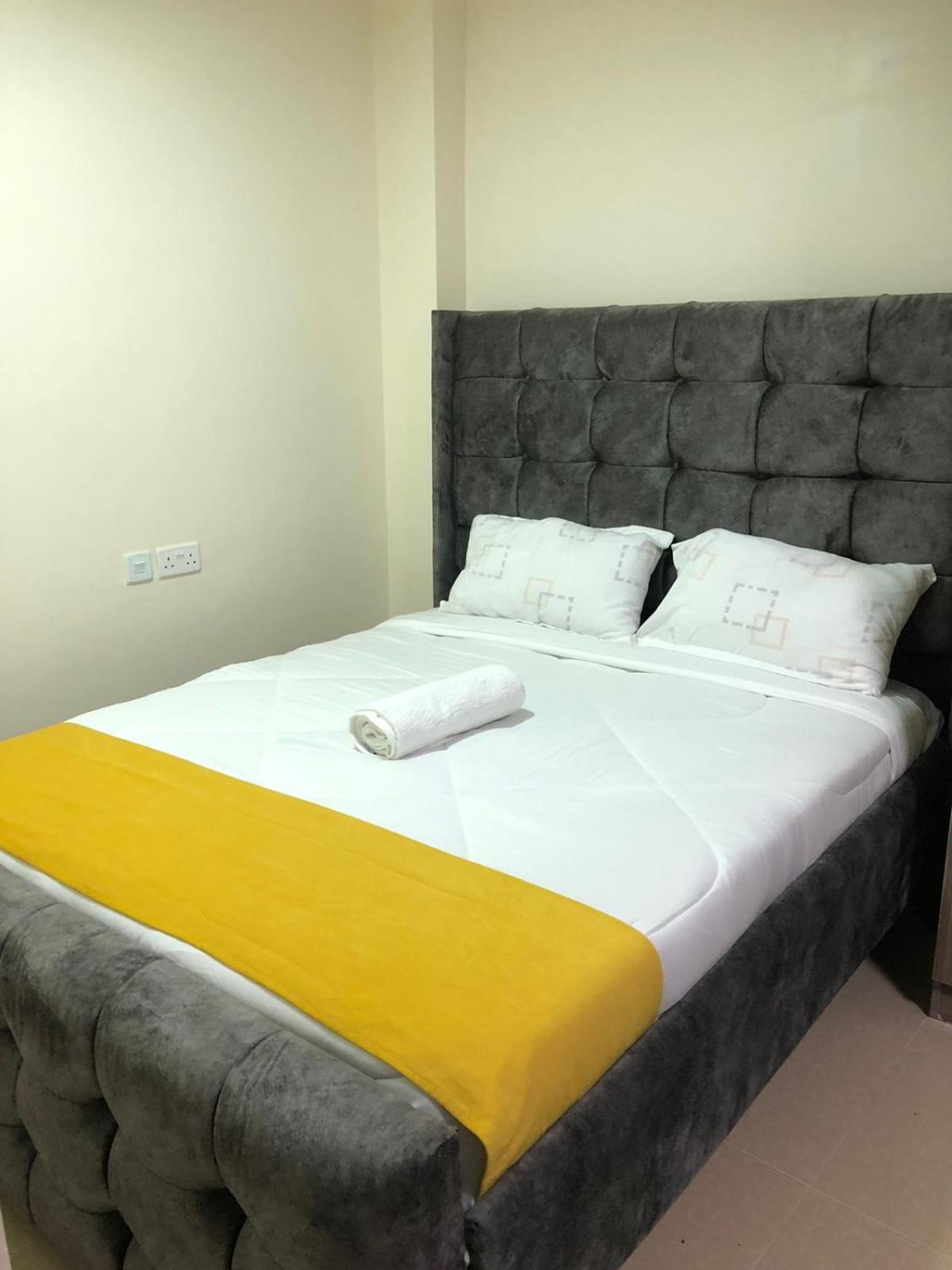 Bed & Breakfast Studio At West At Stadeview