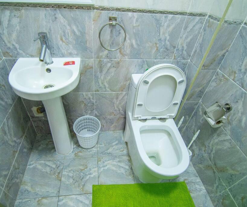 Apartment 3 Bedrooms In Yaya Kilimani Nairobi