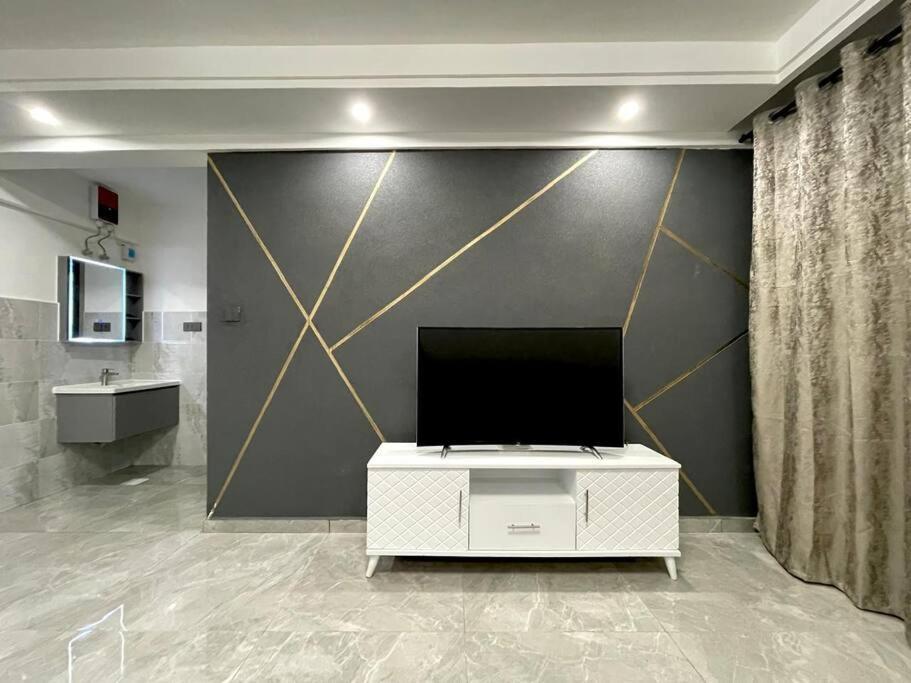 Stylish 1br With A View Apartment Nairobi