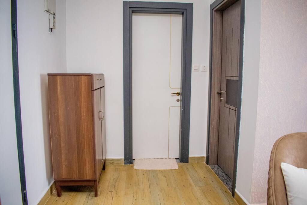 Urban Retreat 1bedroom With Balcony And Rooftop Gym * Nairobi
