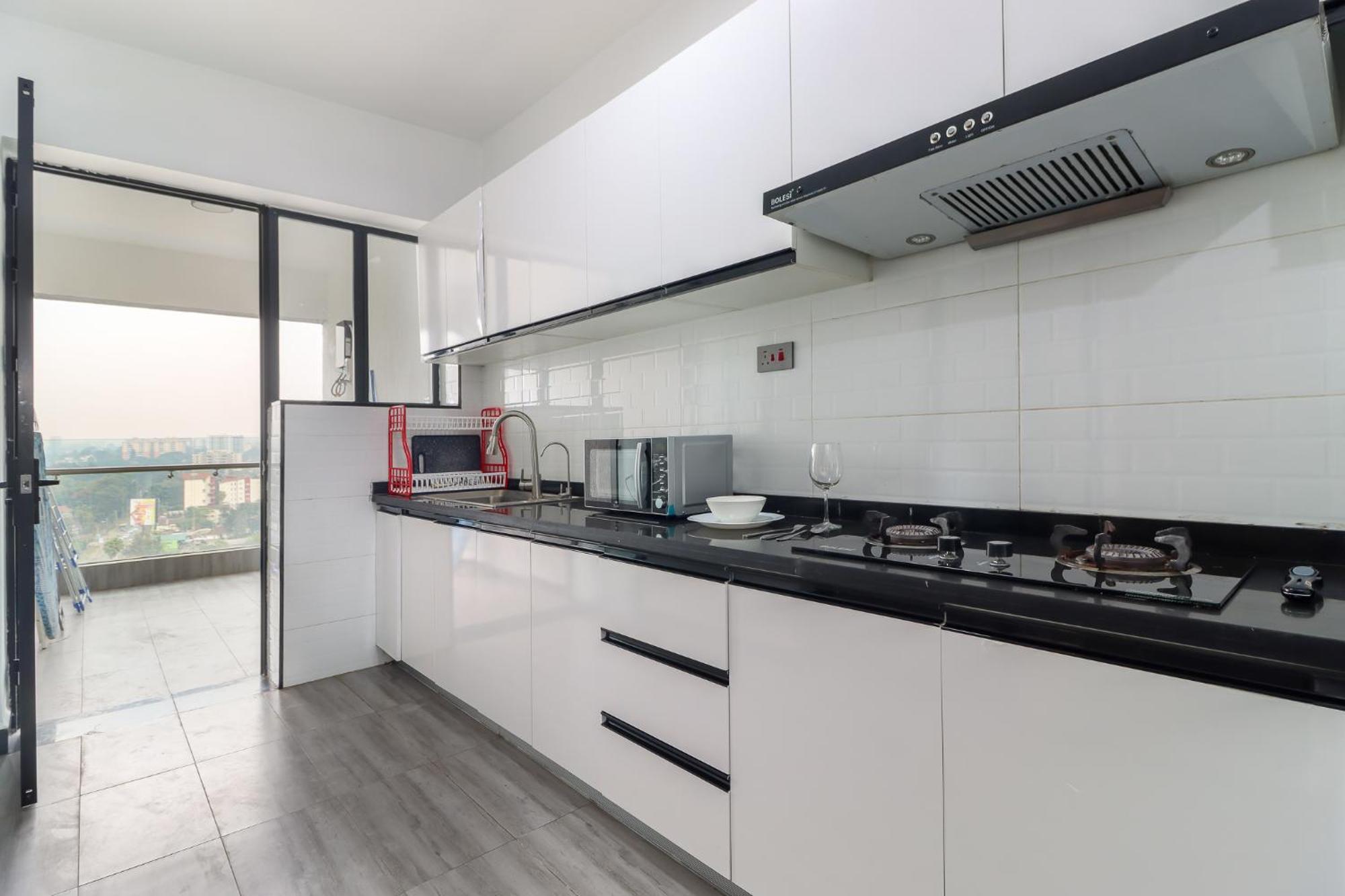 Apartment Nyumbani Oasis - Tastefully Furnished Three Bedroom In Kilimani Nairobi