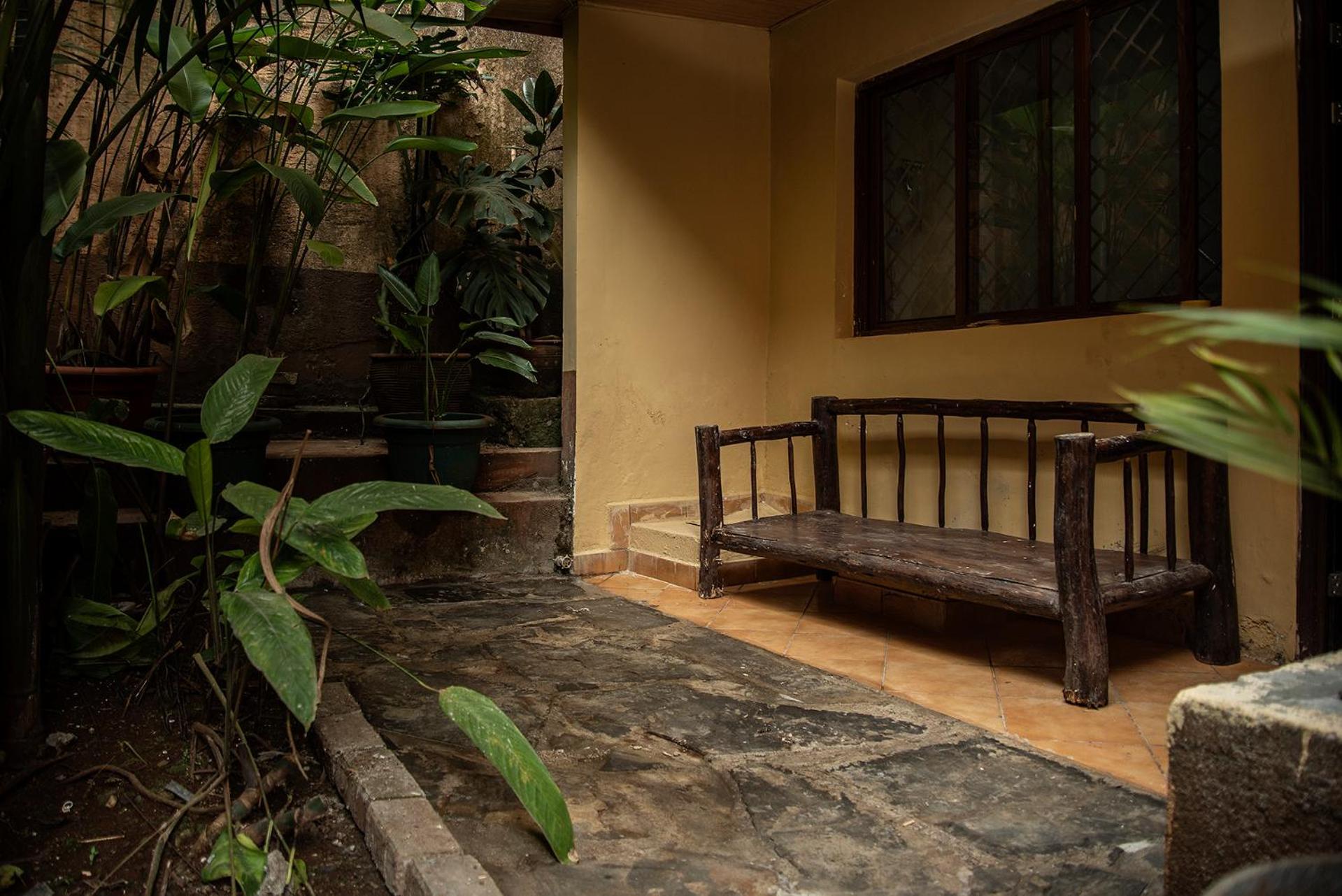 Private, Spacious * Nairobi