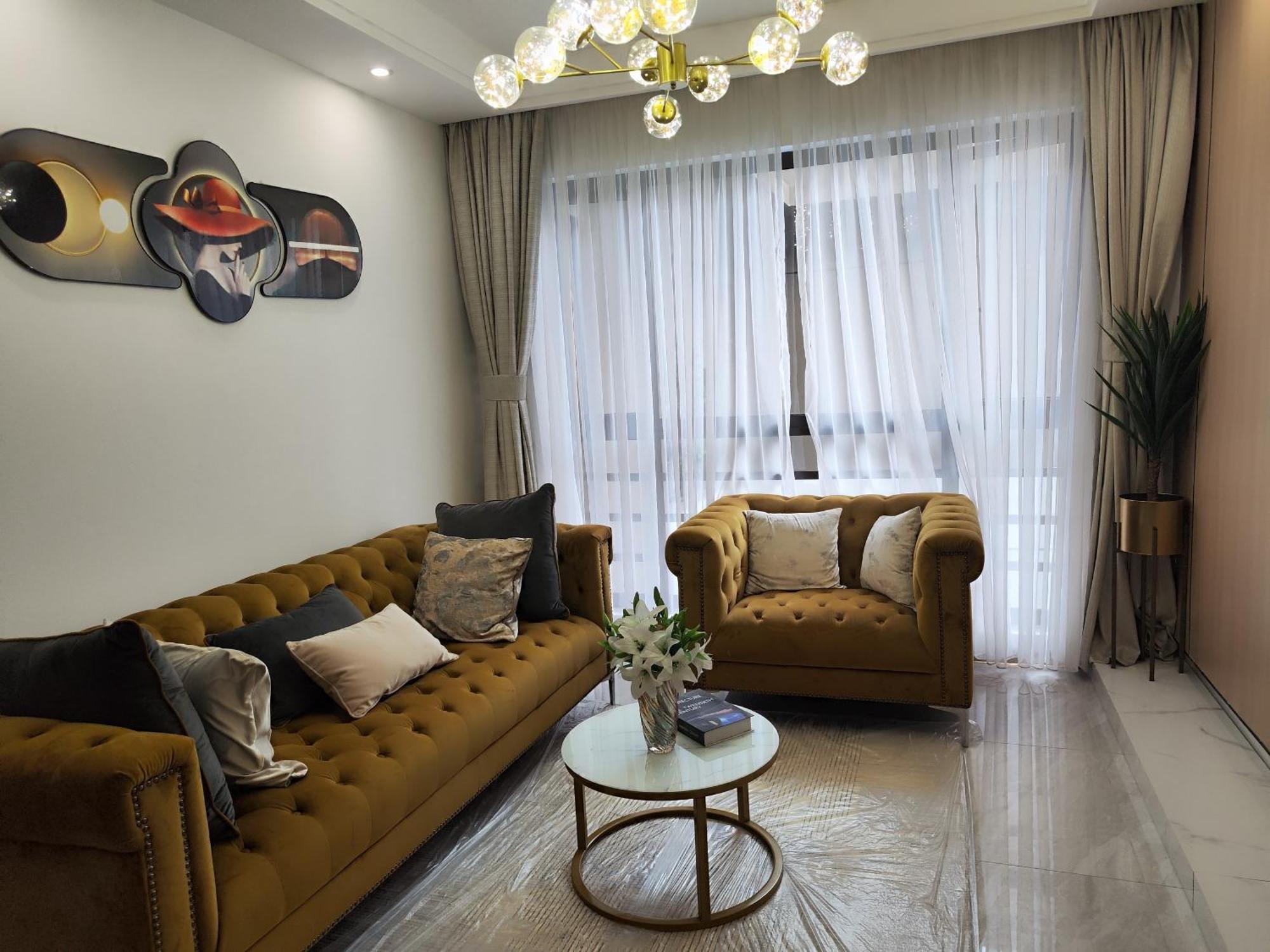 Apartment Romantic Getaway With Views