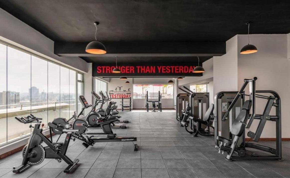 Apartment Luxury Skynest With Gym And Pool In Westlands Nairobi
