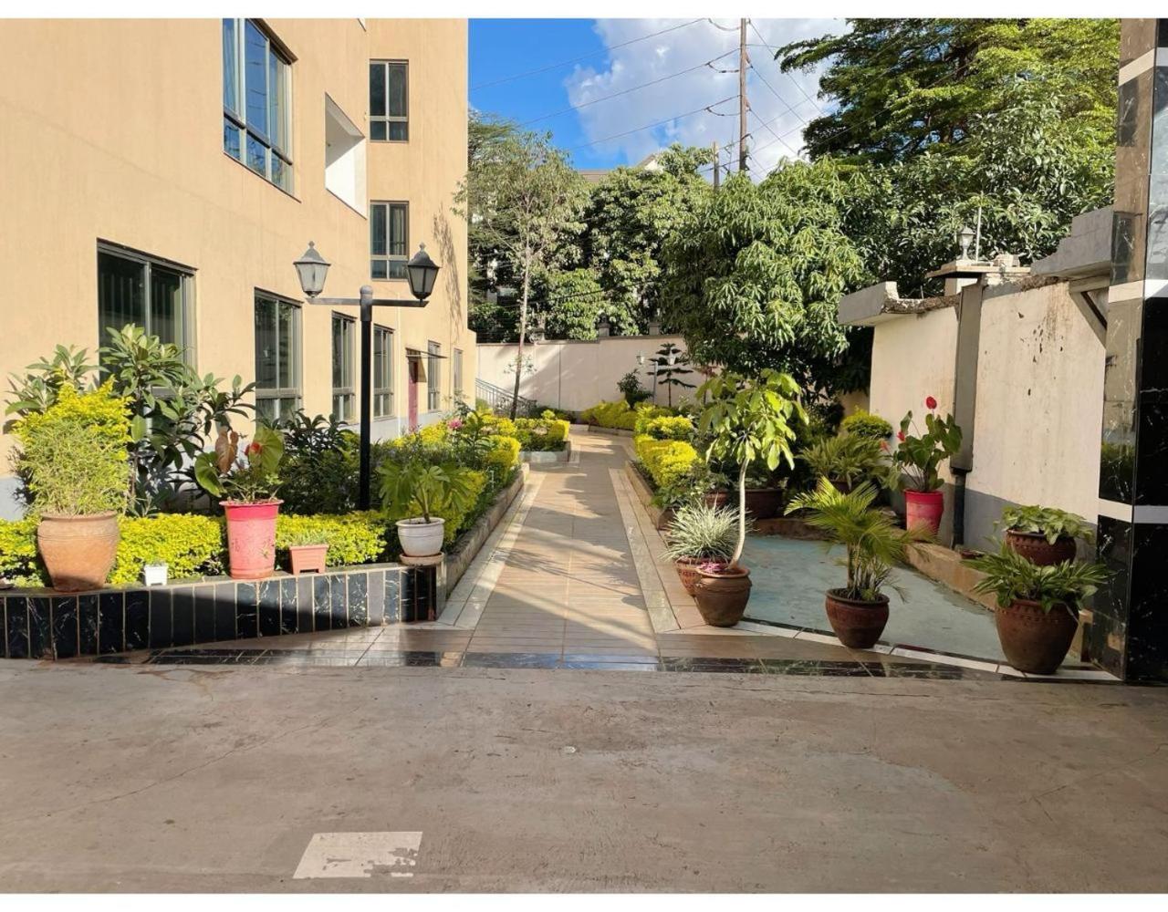Apartment Rose Garden Nairobi