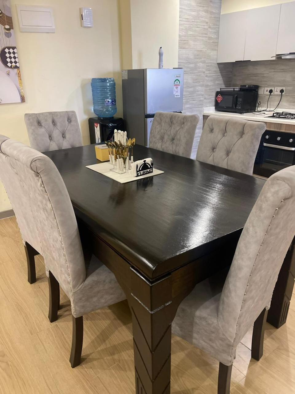 The Prestigious Elegant Two Bedroom In Kileleshwa Apartment Nairobi