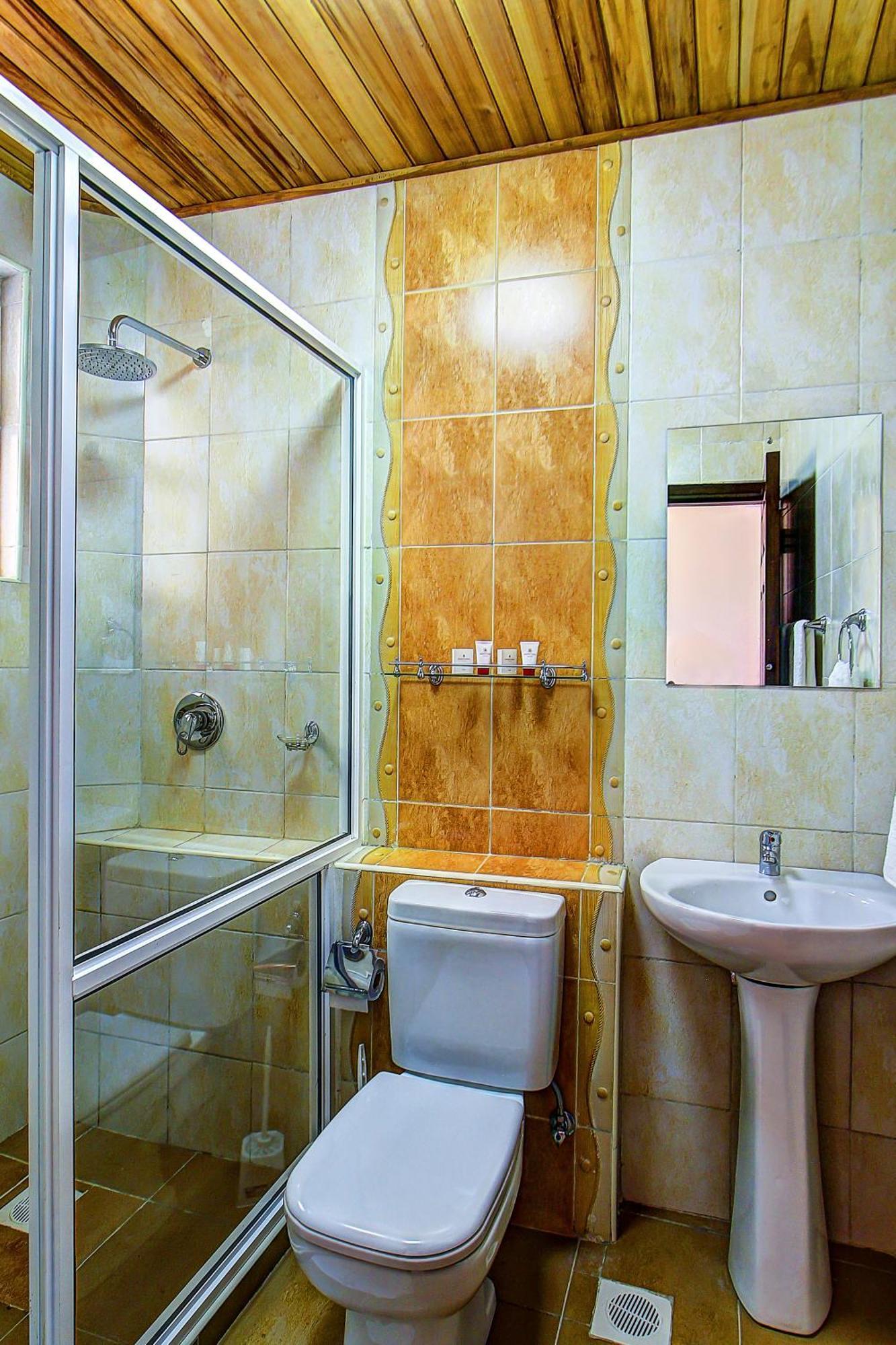 Aparthotel Nelson's Court Serviced 3*