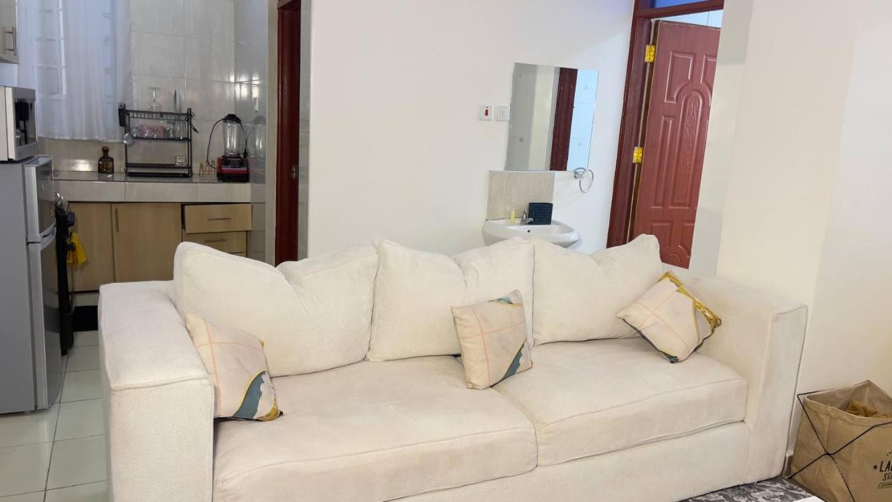 Apartment Thome White House