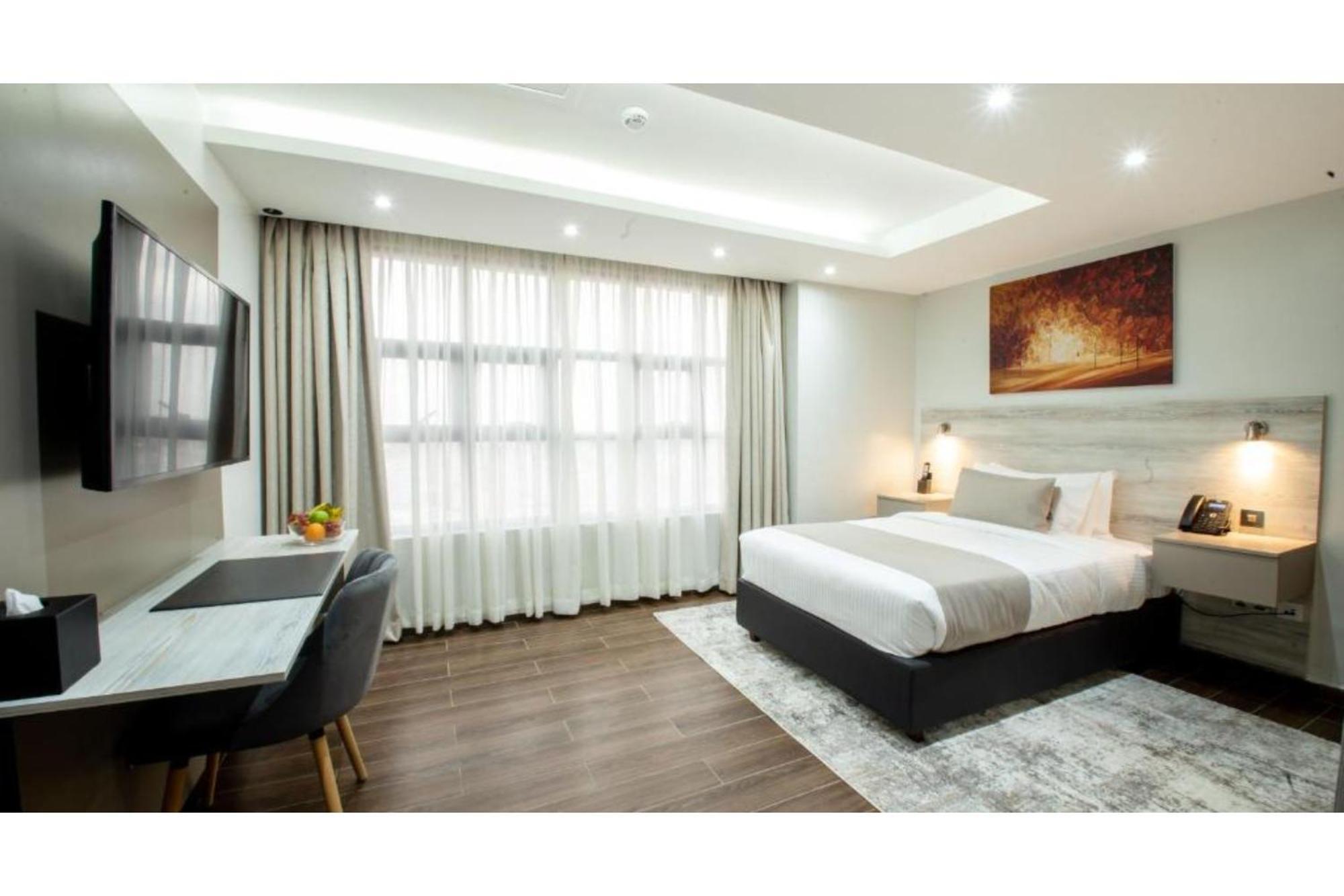 Mokka City 4*