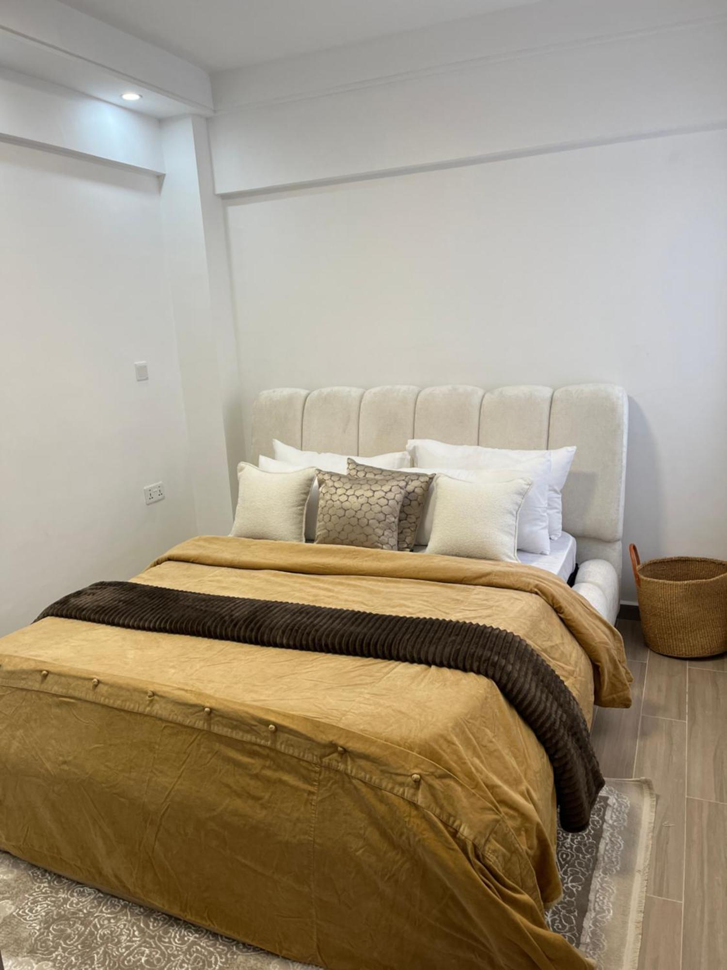 Winchester Garden Apartment