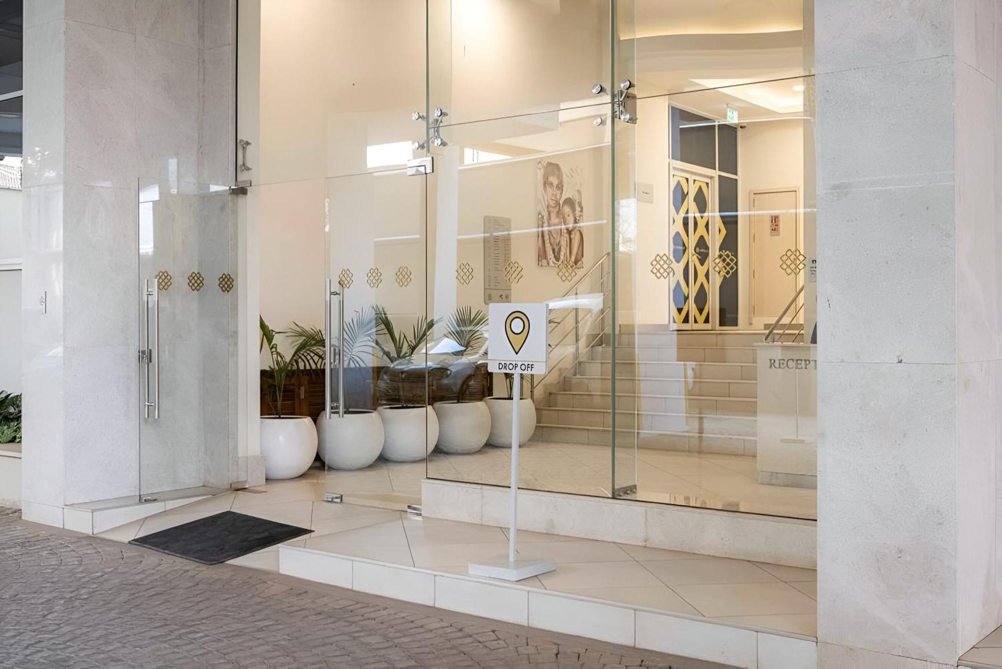 Capital M Apartments: Honeymoon Gem In Westlands, Apartment *