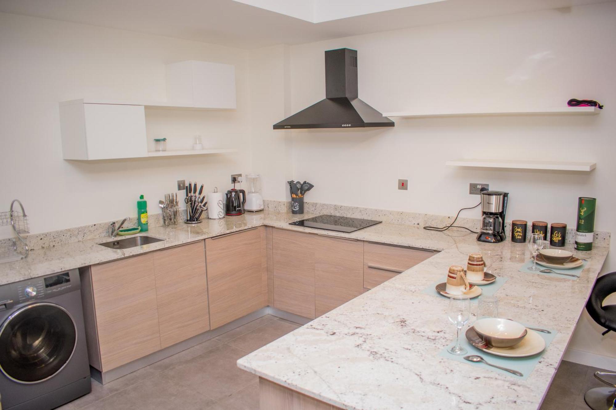 Capital M Luxury 1br By Bednbeyond Eagle Westlands With A Pool And View Apartment Nairobi