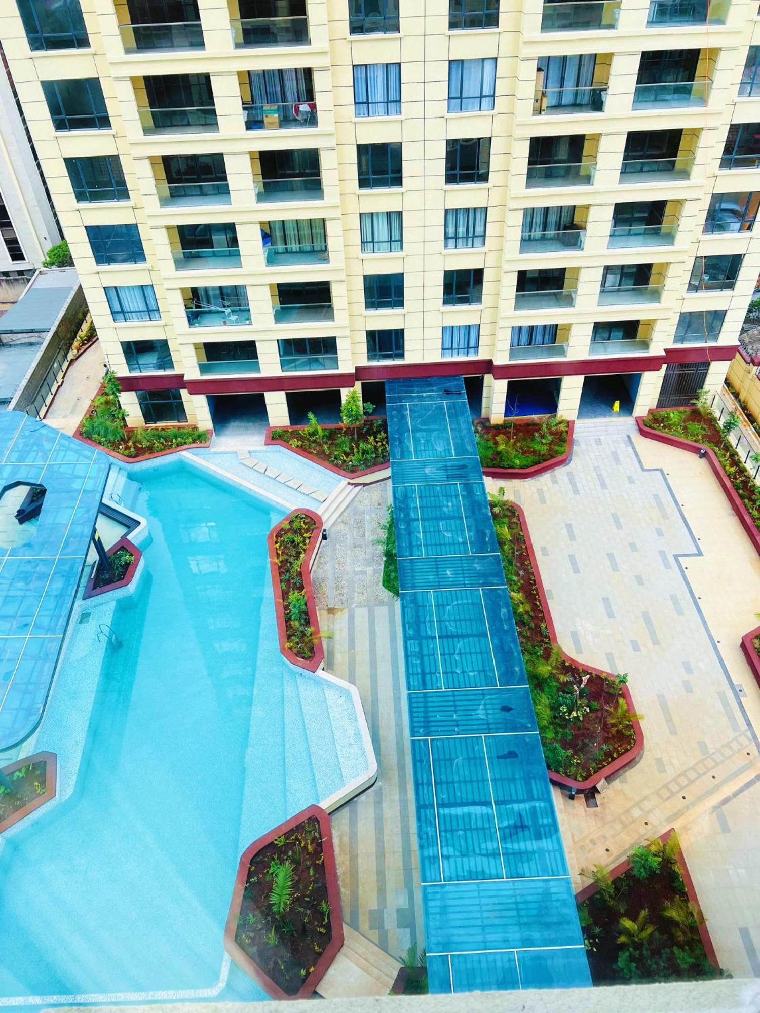 Comfy - Pool & Gym - Kilimani *