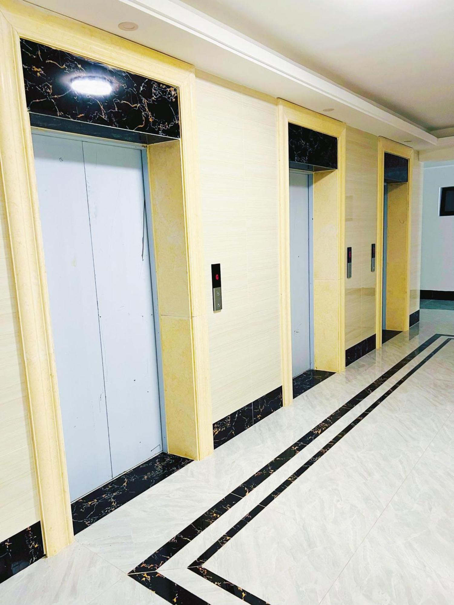 Comfy - Pool & Gym - Kilimani Apartment