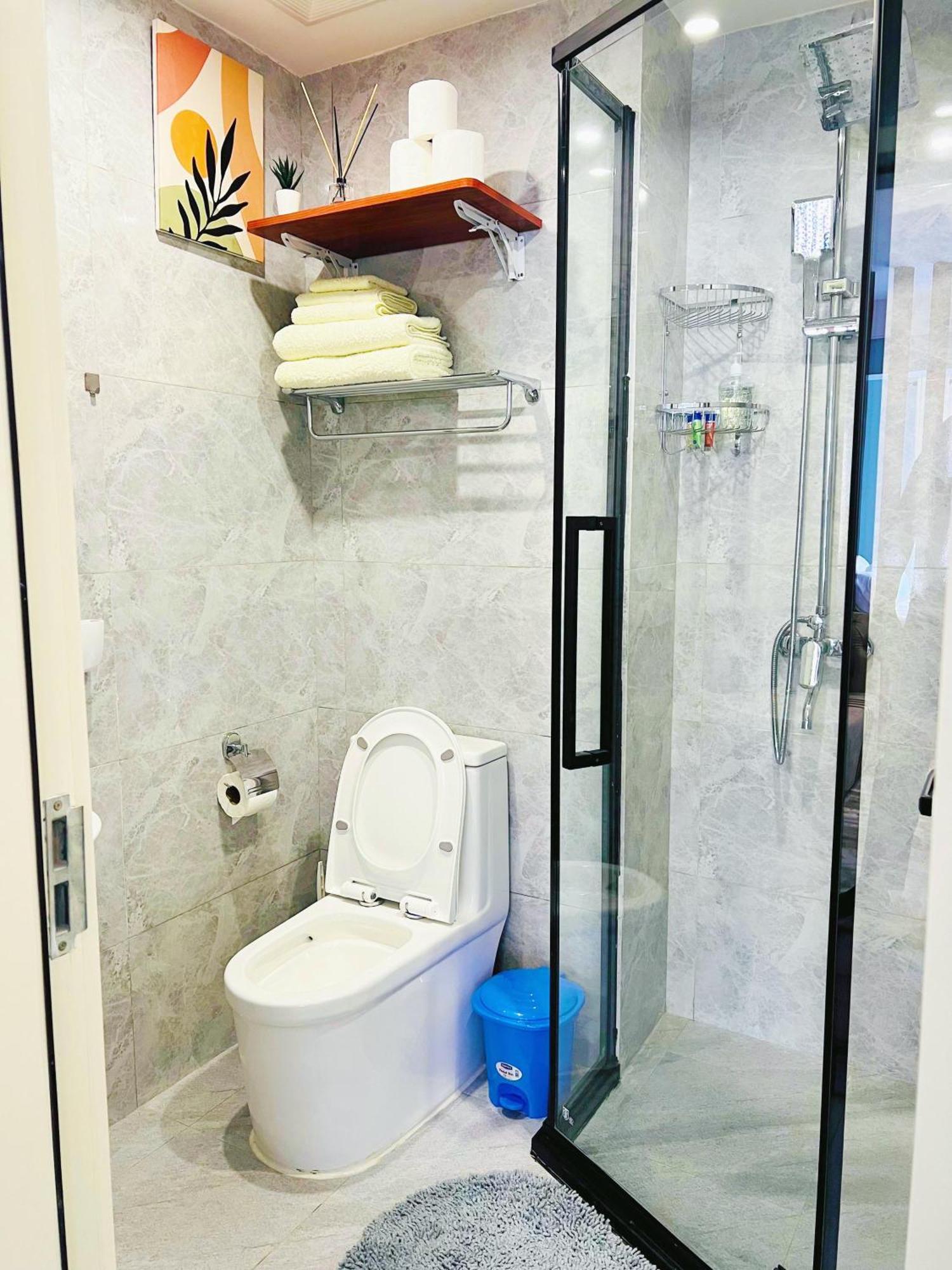 Comfy - Pool & Gym - Kilimani Nairobi