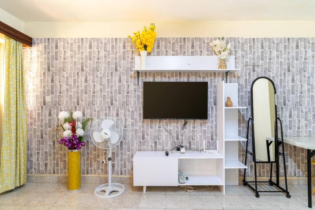 Oloiplai Studio Westlands 4b Apartment
