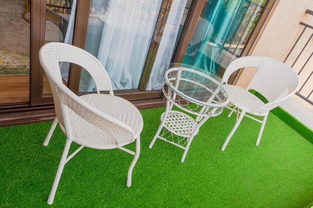 Mino's Place Executive 1 Bedroom Apartment