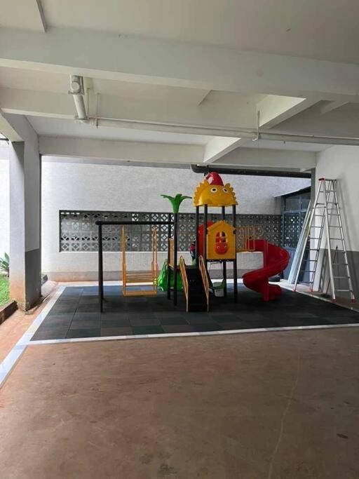 Apartment Elegant 1 Bed Near Yaya Centre With Gym Nairobi