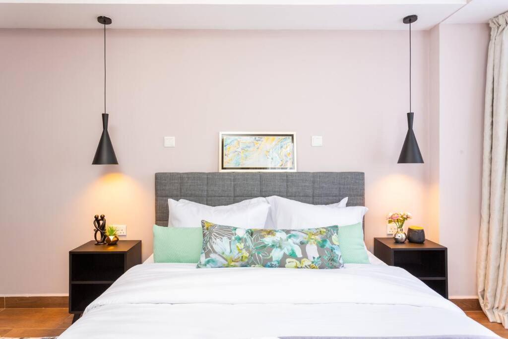 2bedroom With A Pool And Gym At Westlands *