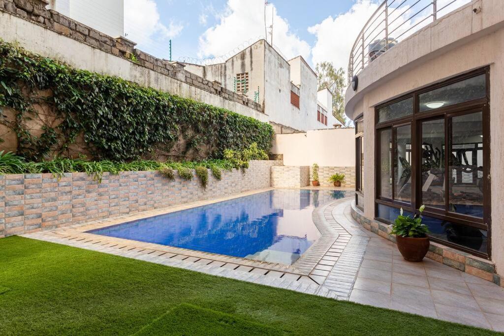 2bedroom With A Pool And Gym At Westlands *