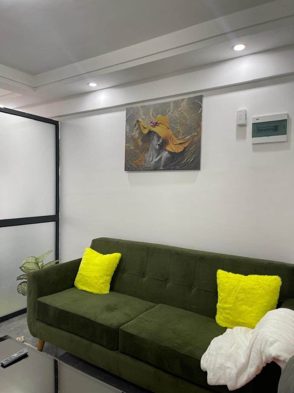 New 1 Bedroom Nairobi