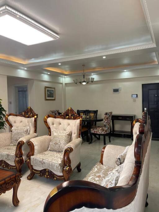 2 Bedroom, 2 Bathroom In Kilimani * Nairobi
