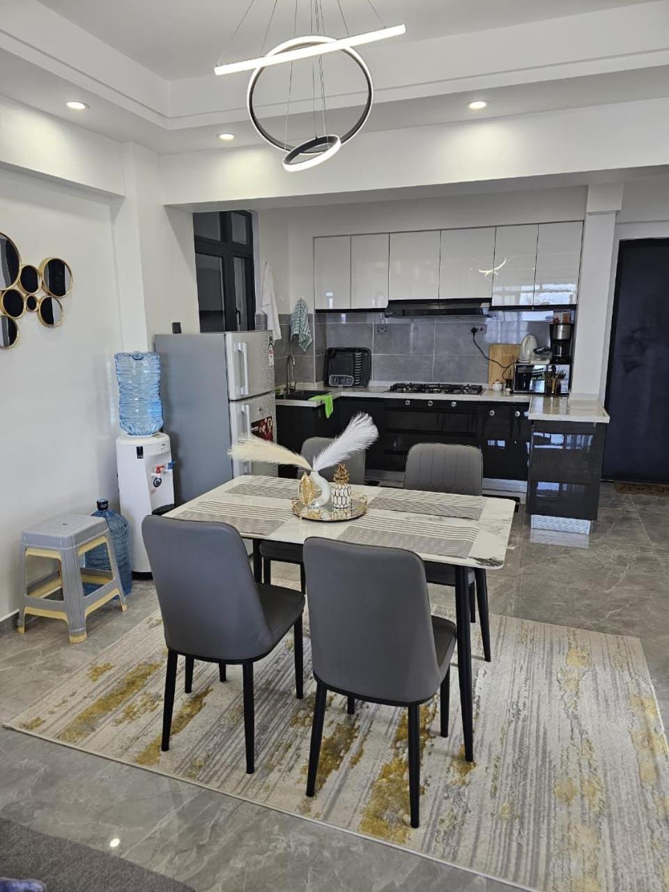 Apartment City Oasis, Lavington 2 Bedroom *