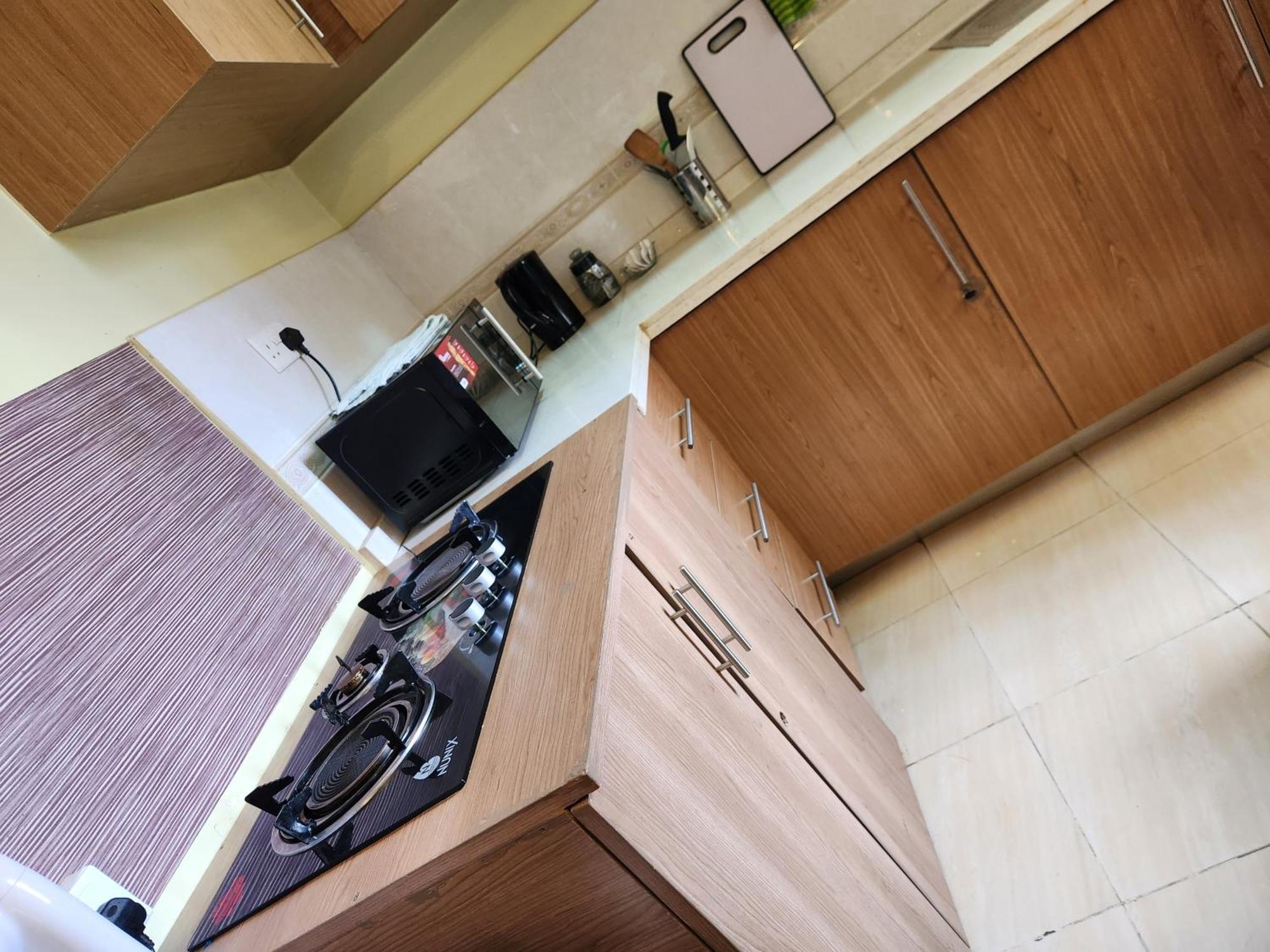Apartment Infi