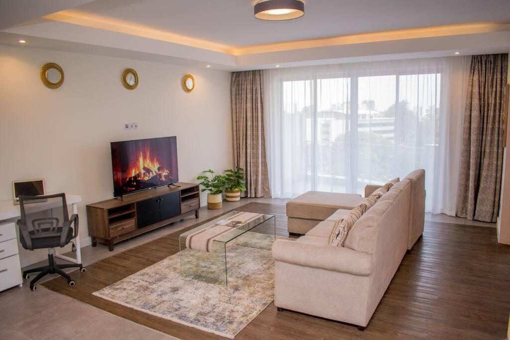 Capital M By Bednbeyond Jamella Line Deluxe Haven In Westlands Apartment *