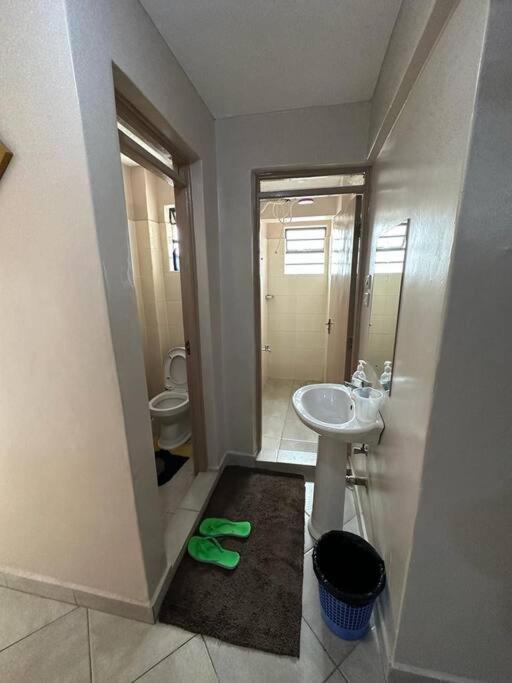 South B 2 Bedroom Master Ensuite, Free Secure Parking *