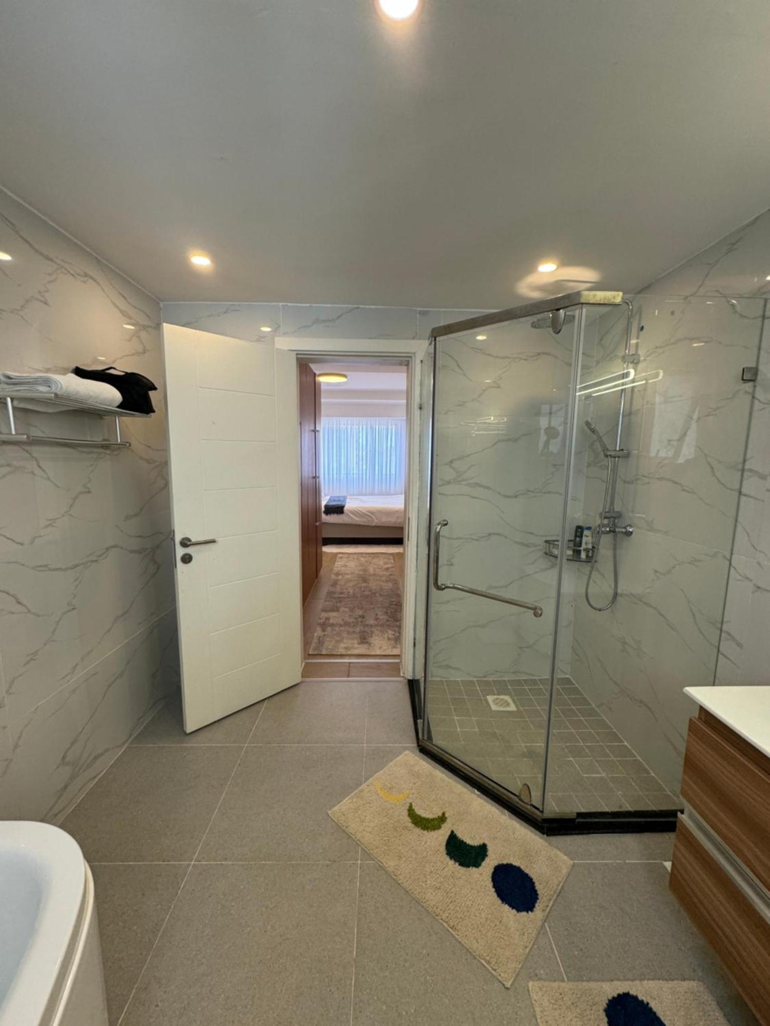 Furnished Modern 3 Bedroom In Kileleshwa Apartment