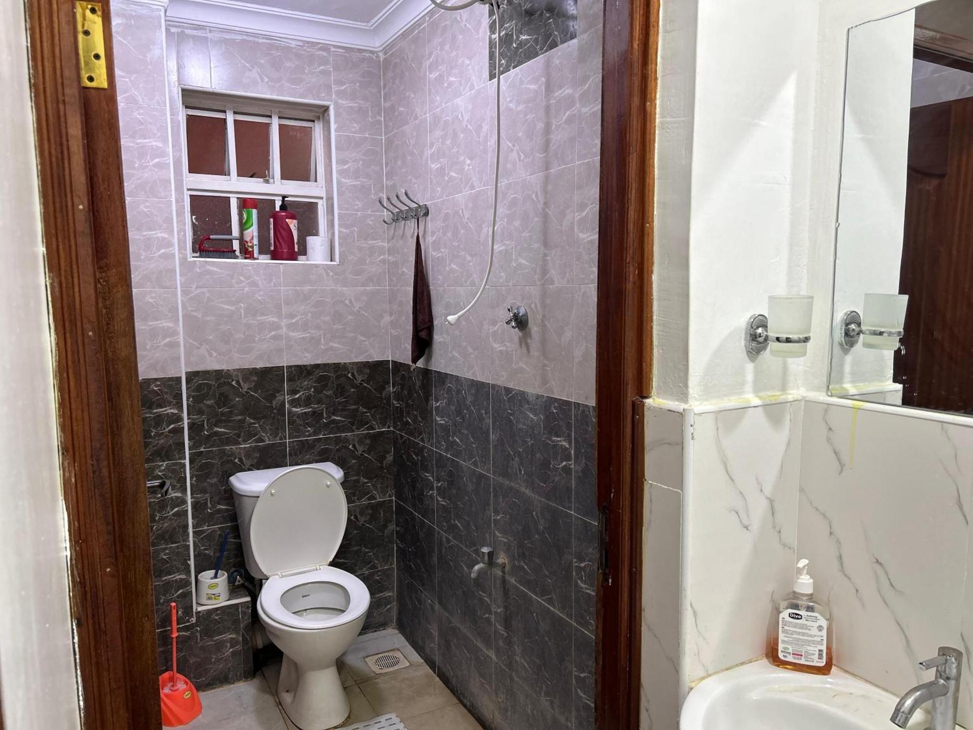 Marksy 6 Bed & Breakfast Nairobi
