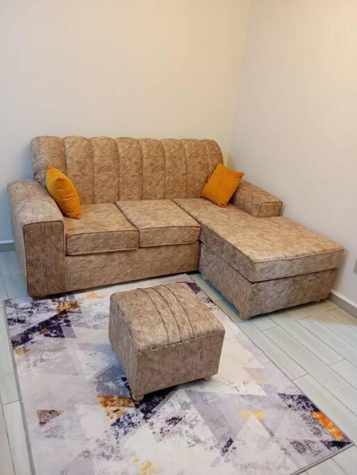 Apartment Cosy Cream *