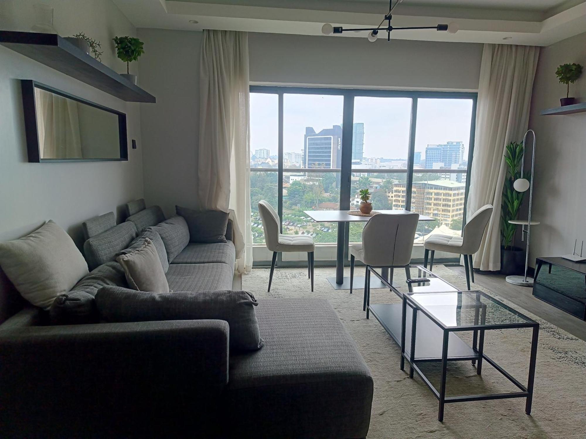Apartment Cozy 2bed In The Heart Of *