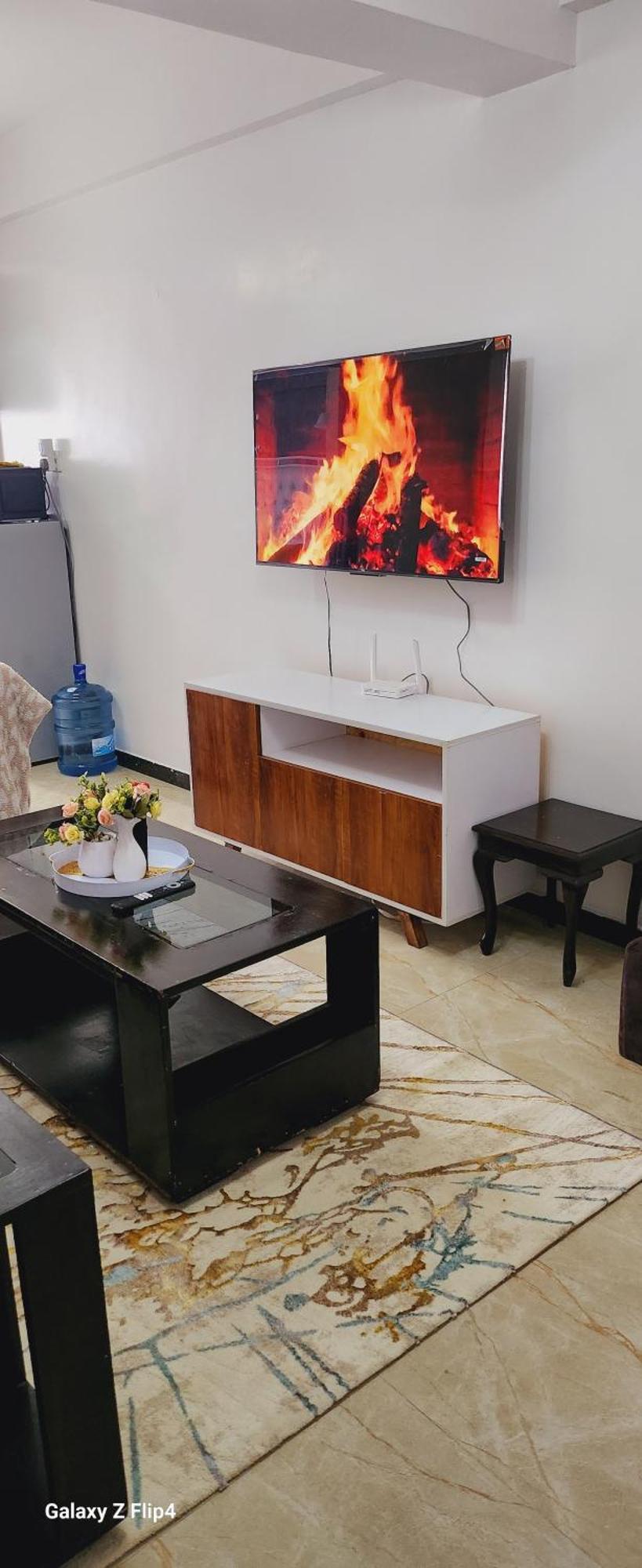 Kilimani One Bedroom With Extra * Nairobi