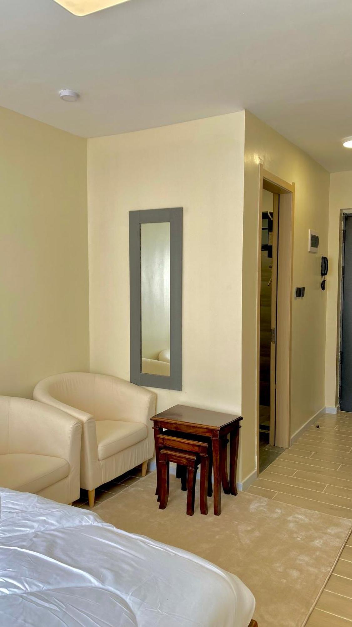 Asage Serviced * Nairobi