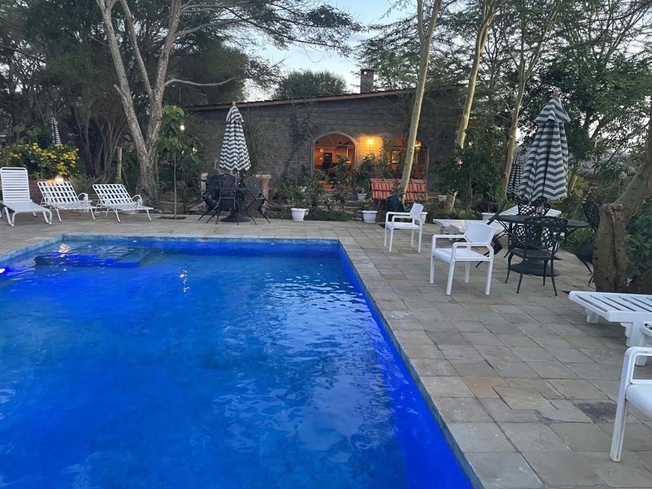 Chalet Nzuri House *