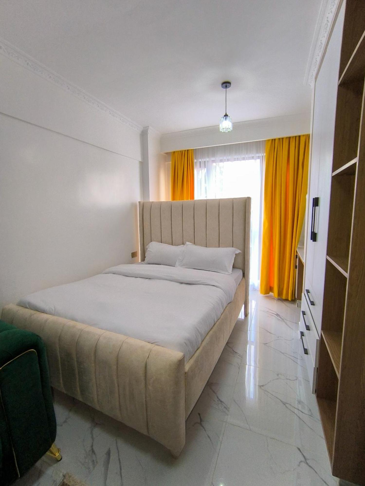 Jowy Cozy Bed & Breakfast *