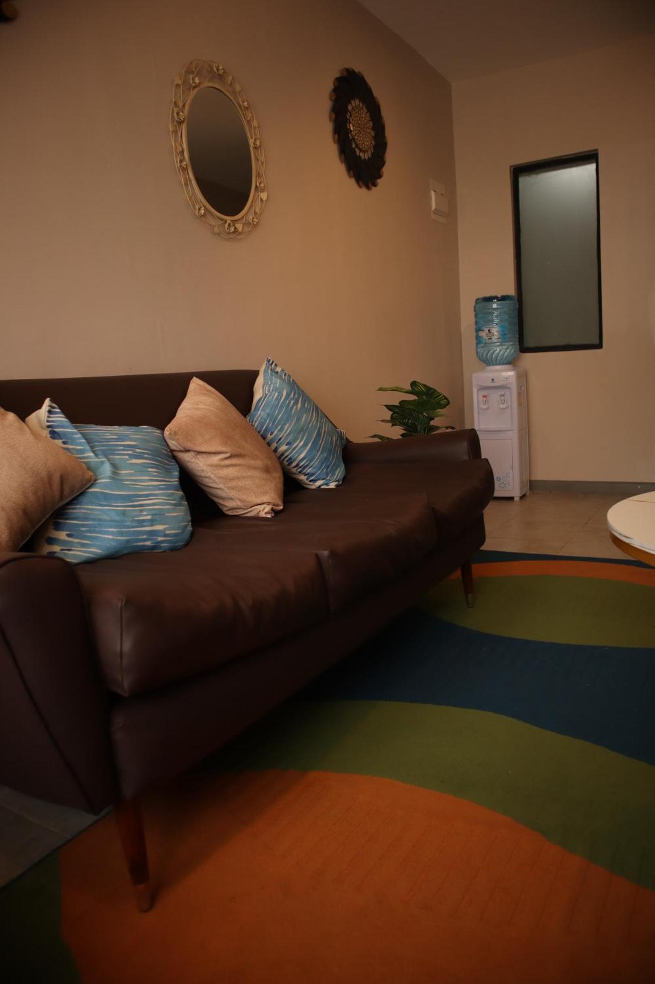 Apartment El Hogar Iii Near Junction Mall *