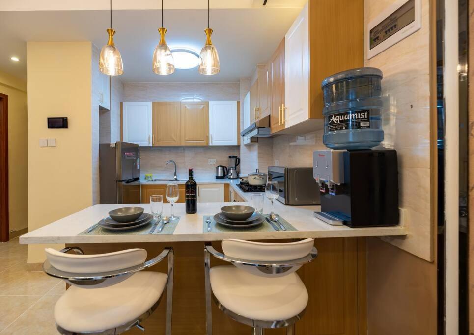 Exquisite 1bed With Free Parking Gym And Pool Apartment Nairobi