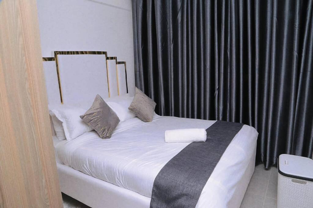 Cozy One Bedroom With Study At Valley Heights * Nairobi