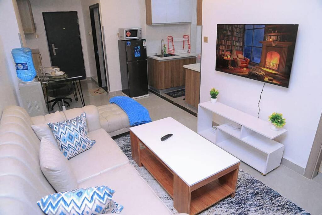 Apartment Cozy One Bedroom With Study At Valley Heights *